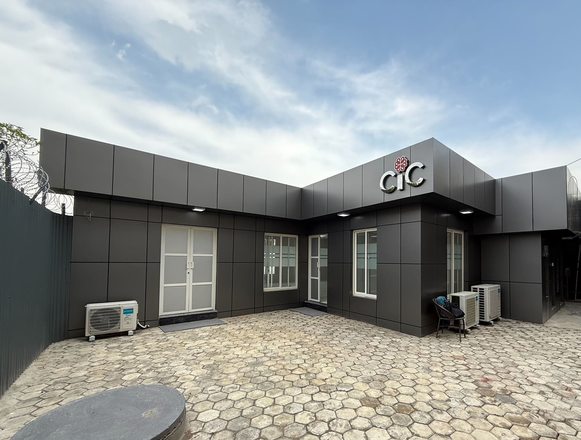 Flexible Office & Lab Spaces